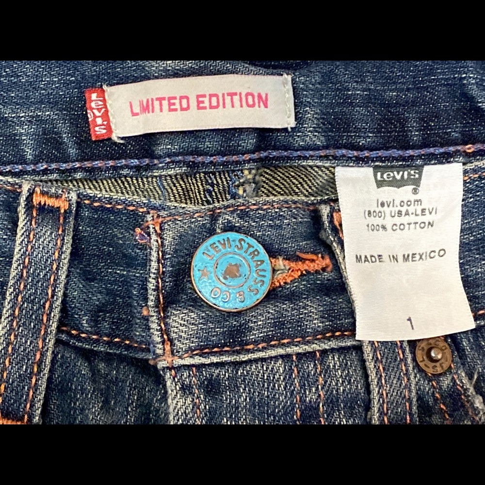 Levi’s Ltd Edition Denim Skirt Embellished Sz 1 - Picture 8 of 10